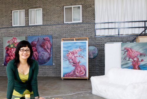 Yang Wengping outside her Studio