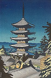 Moonlight at Yasaka
