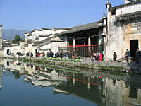 artelino - Art Auctions of Japanese prints.