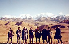 Under The Mount Qomolangma with Yunnan artists in 1993  - copyright Yang Yongsheng